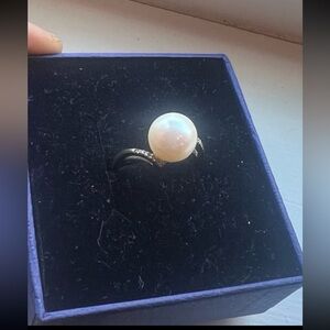 Contemporary Pearl Crossover Ring size 7 925 QCD stamped